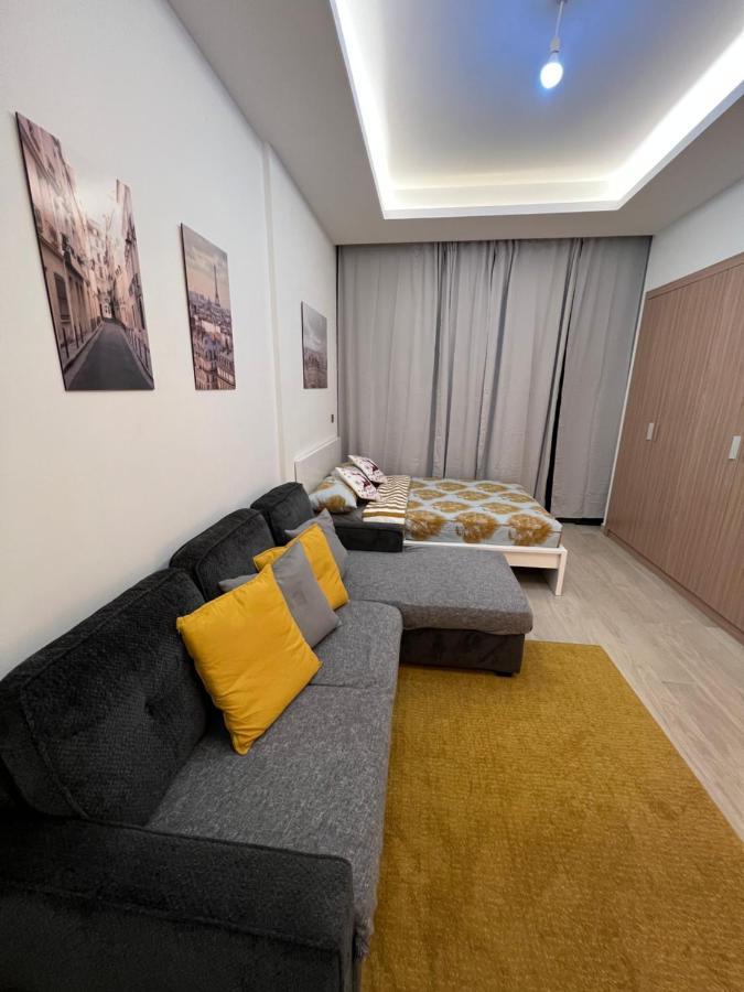Modern Studio Center Of Дубай Екстериор снимка